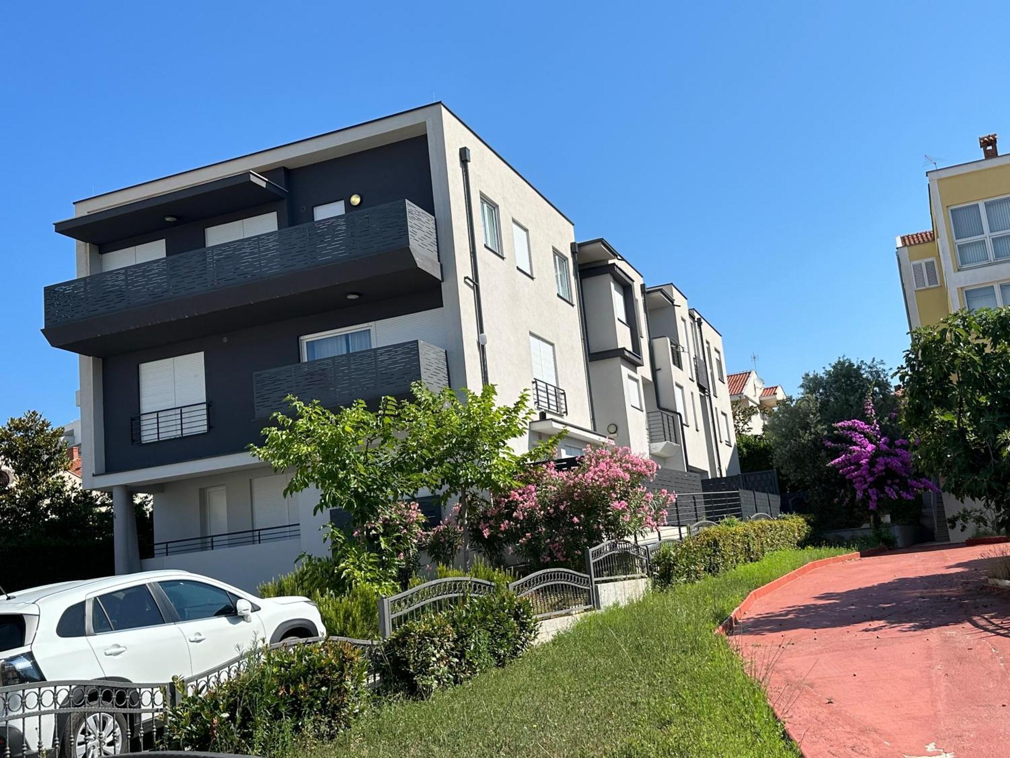 Apartment King With Private Parking Zadar Exterior foto